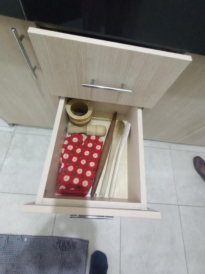 Cavendish Square Apartment