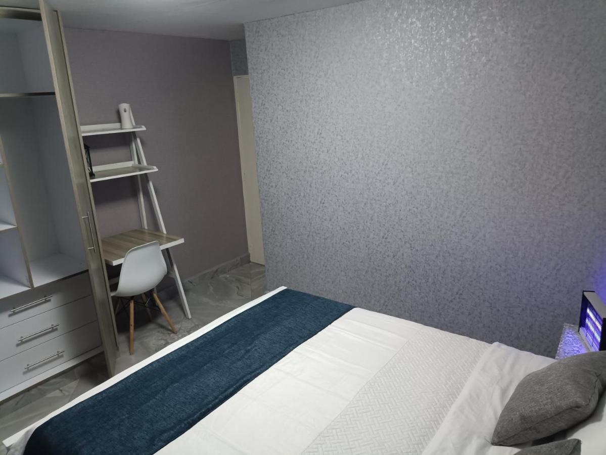 Homestay Luxury Airport Homes *