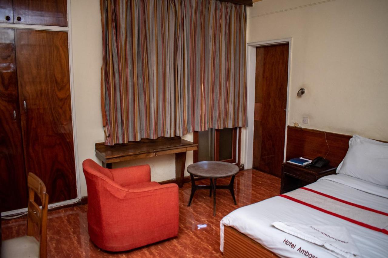 Ambassadeur Hotel 3*