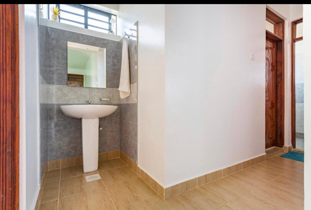 Corner With Self Check In. Apartment *