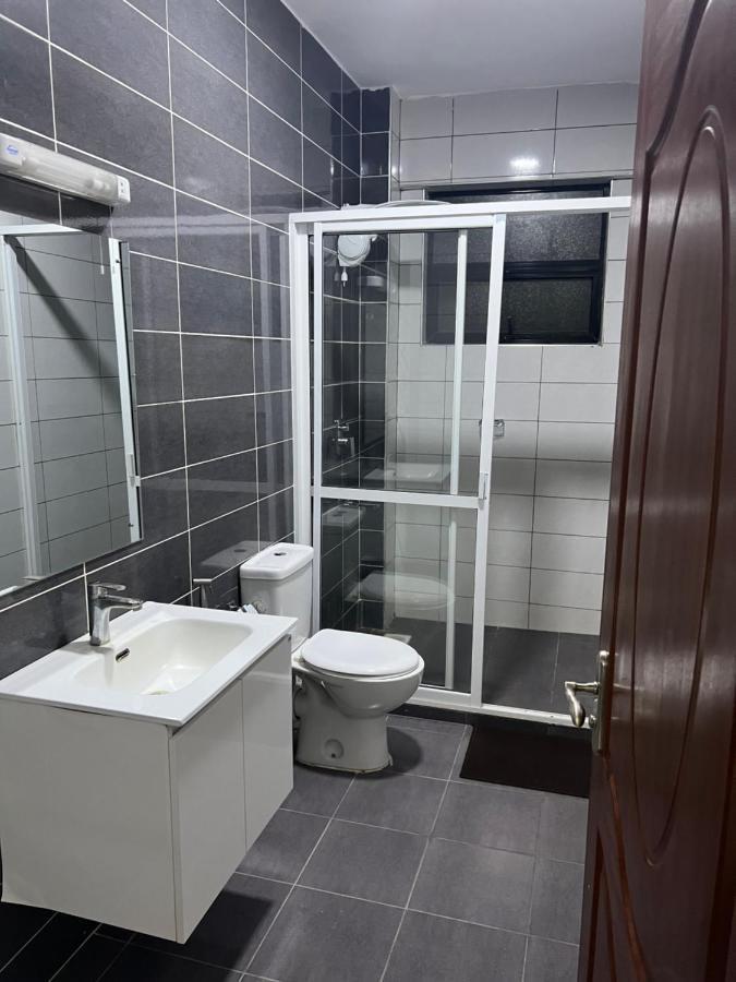 Apartment Highrise *