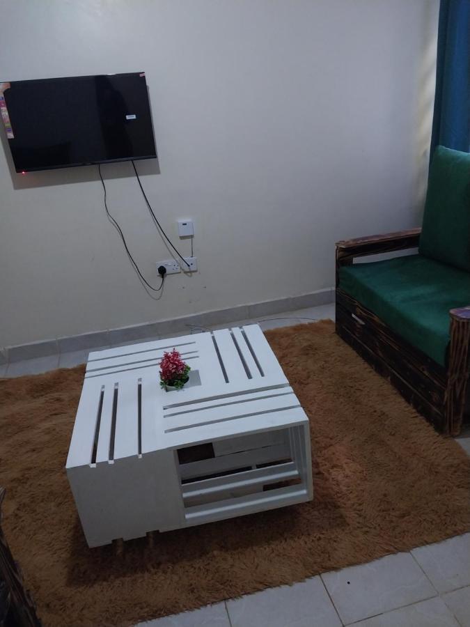 Rozy Airbnb Apartment Nairobi