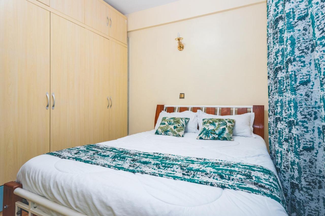 Tropical Themed 3br And Dsq