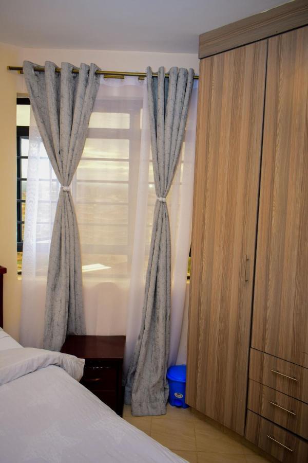 Stylish Better Homes Apartment