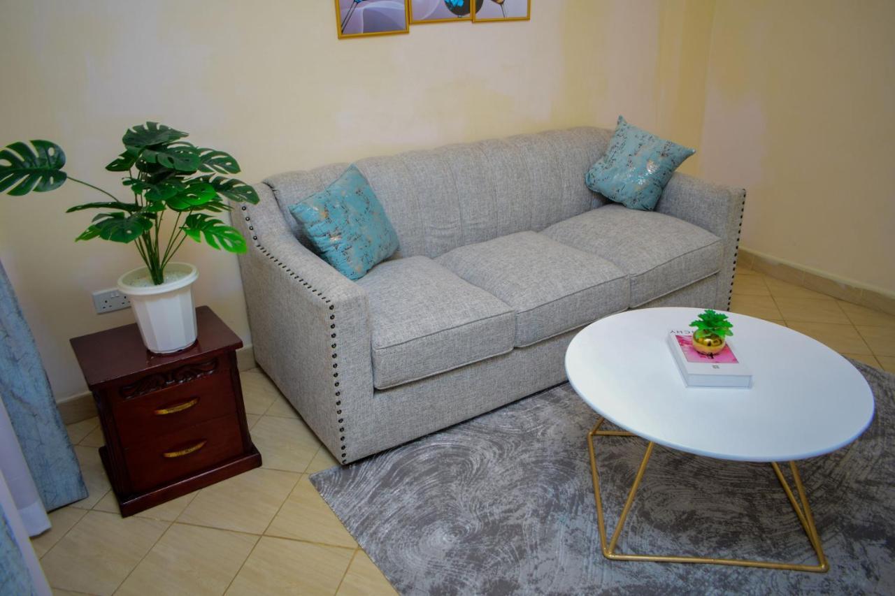 Stylish Better Homes Apartment