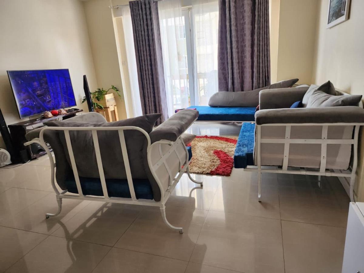 Mambo Coffee Residences At Kings Millennium Apartments- 3 Bedroom Apartment, Full Unit - 7km To Jki Airport, 7km To Cbd Apartment Nairobi