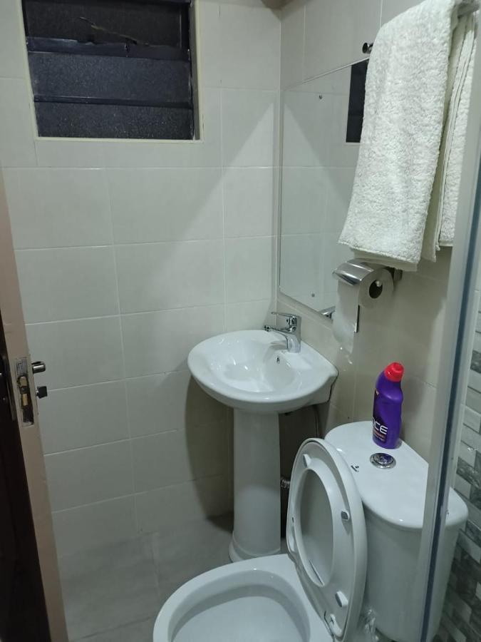 Oak South Apartment *