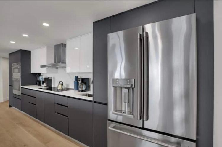 Polos Apartment