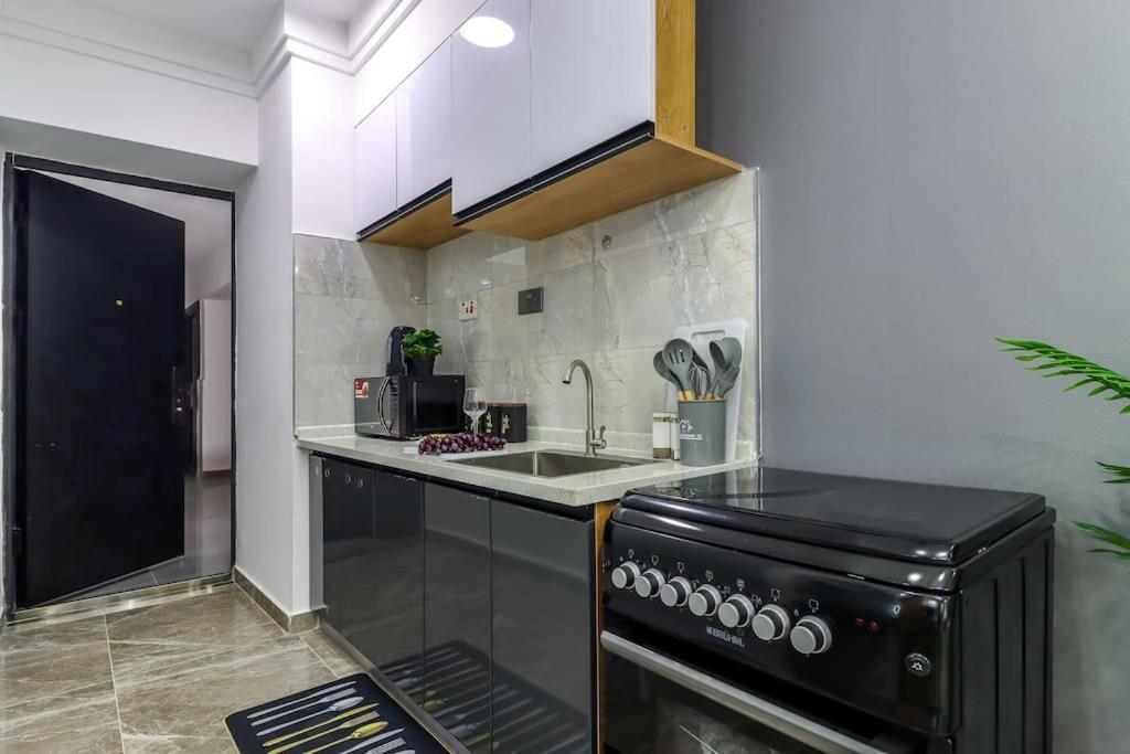 Lovely Amazing Furnished Cozy Within Apartment