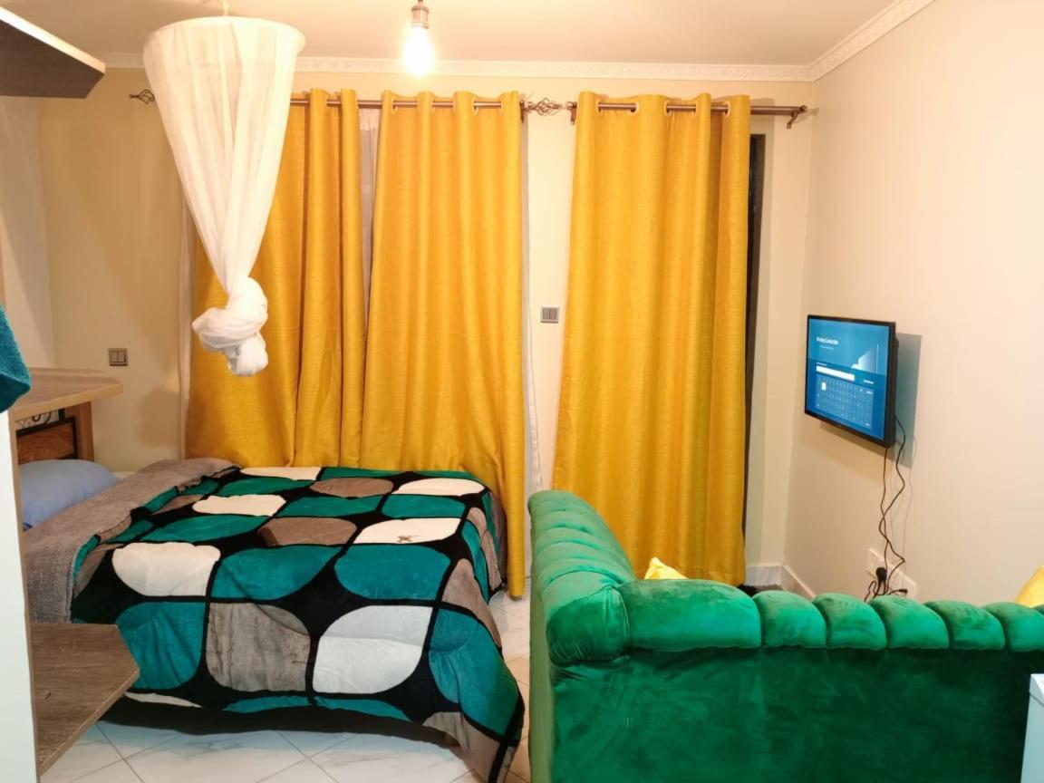 Apartment Comfy Haven -rustic In Donholm *