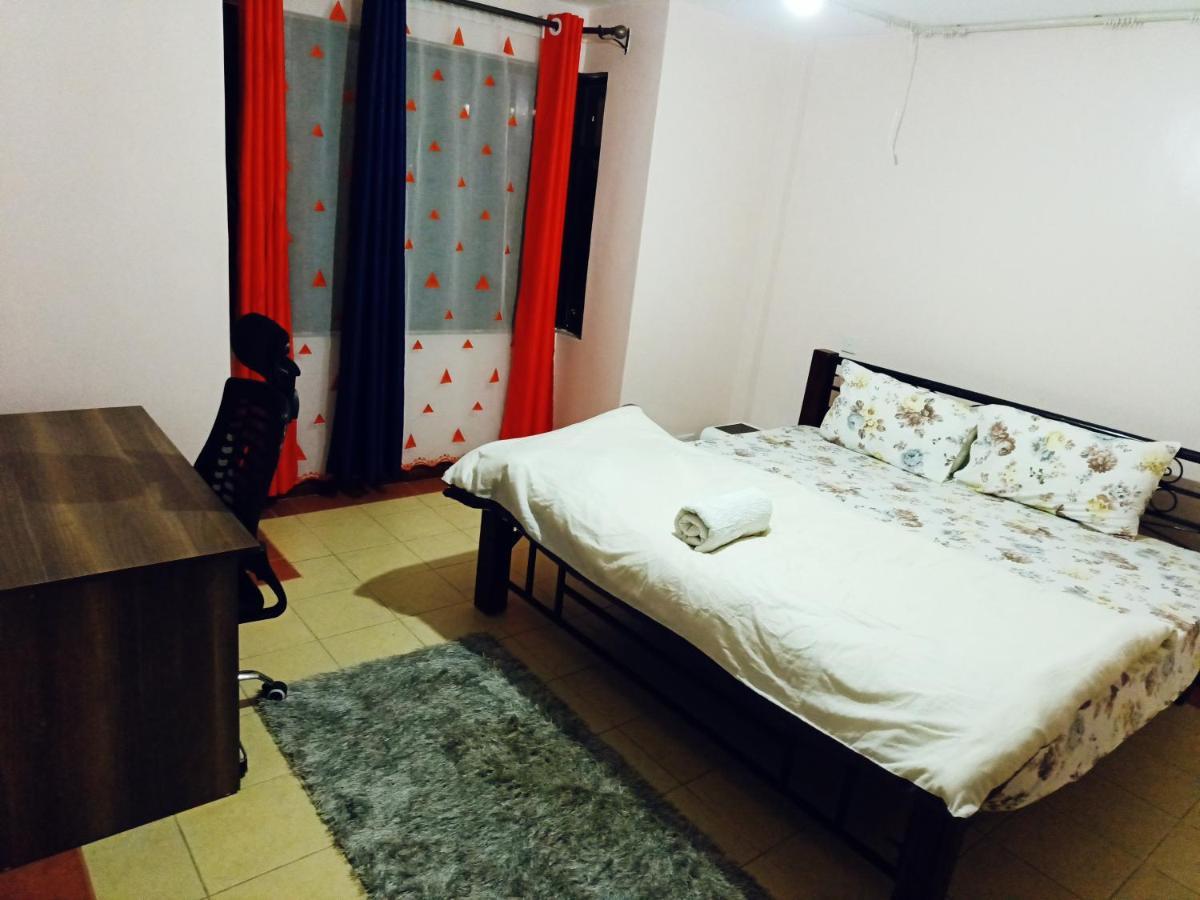Jj Homes 3 Bedroom @regal Point Apartment *