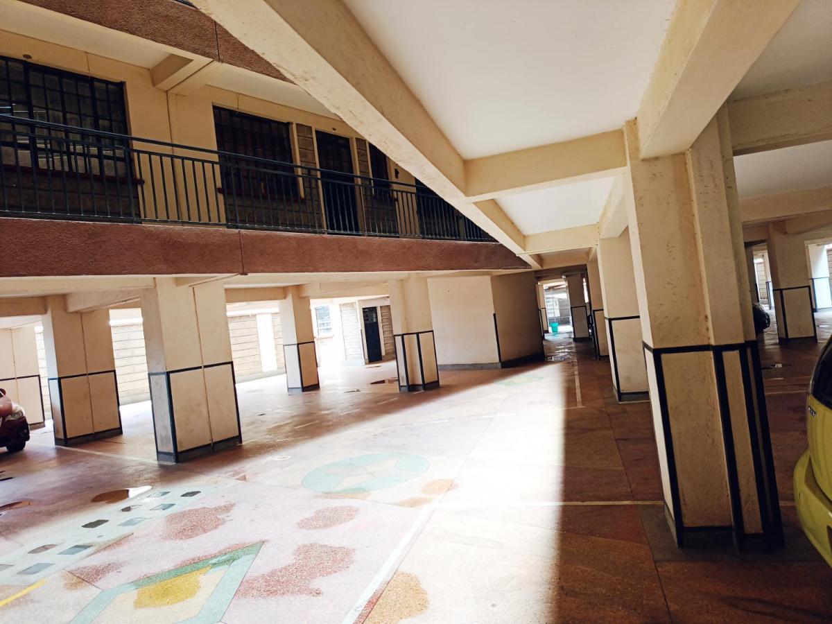 Jj Homes 3 Bedroom @regal Point Apartment *