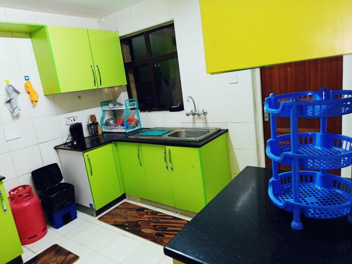 Jj Homes 3 Bedroom @regal Point Apartment *