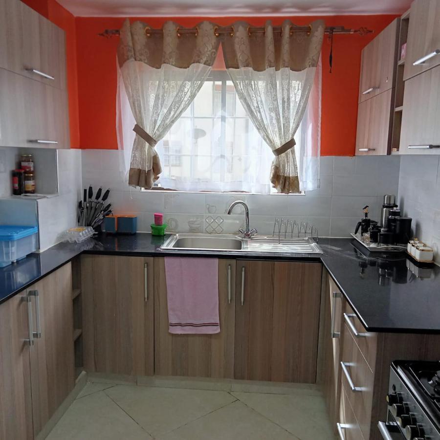 Airport Homes Homestay *
