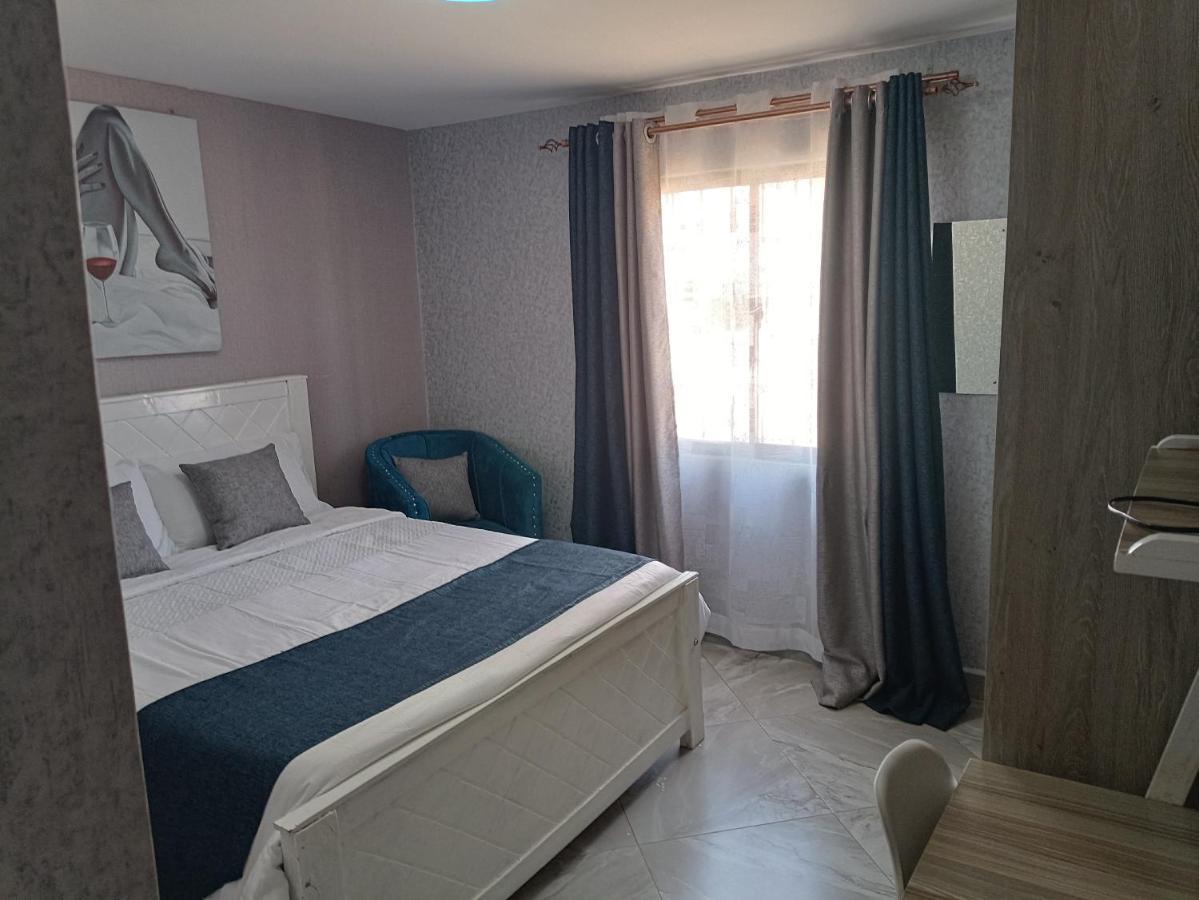Airport Homes Homestay
