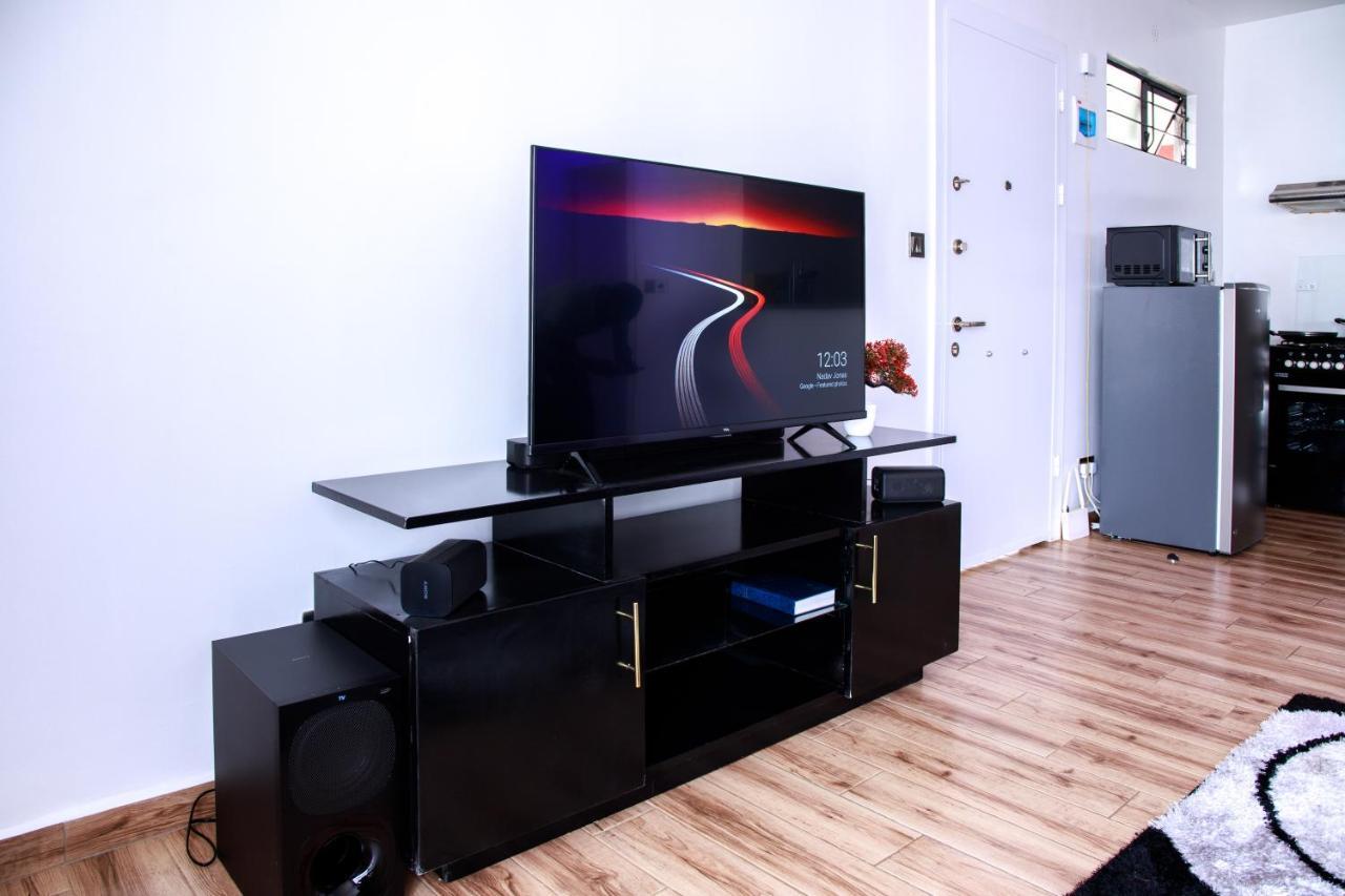 Apartment Cozy Two-br In Tatu