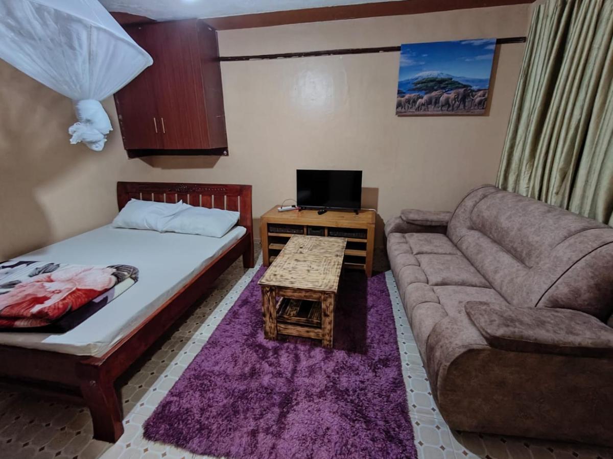 Ella's Haven Inn *