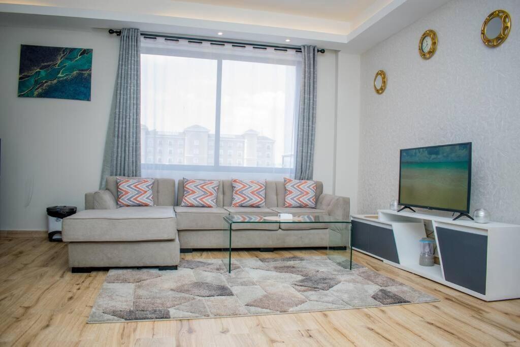 Apartment Urban Living 1br In Westlands With Heat Pool, Gym, Workspace & Parking Nairobi