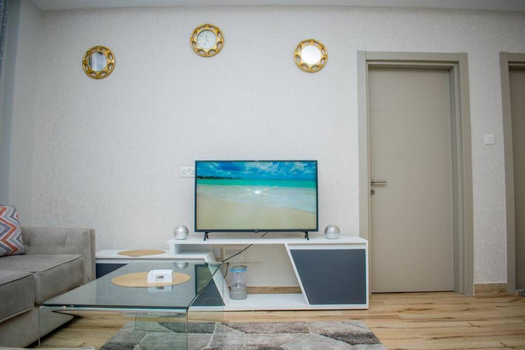 Urban Living 1br In Westlands With Heat Pool, Gym, Workspace & Parking Apartment Nairobi