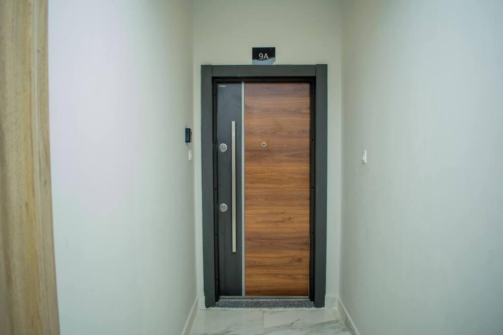 Urban Living 1br In Westlands With Heat Pool, Gym, Workspace & Parking Nairobi