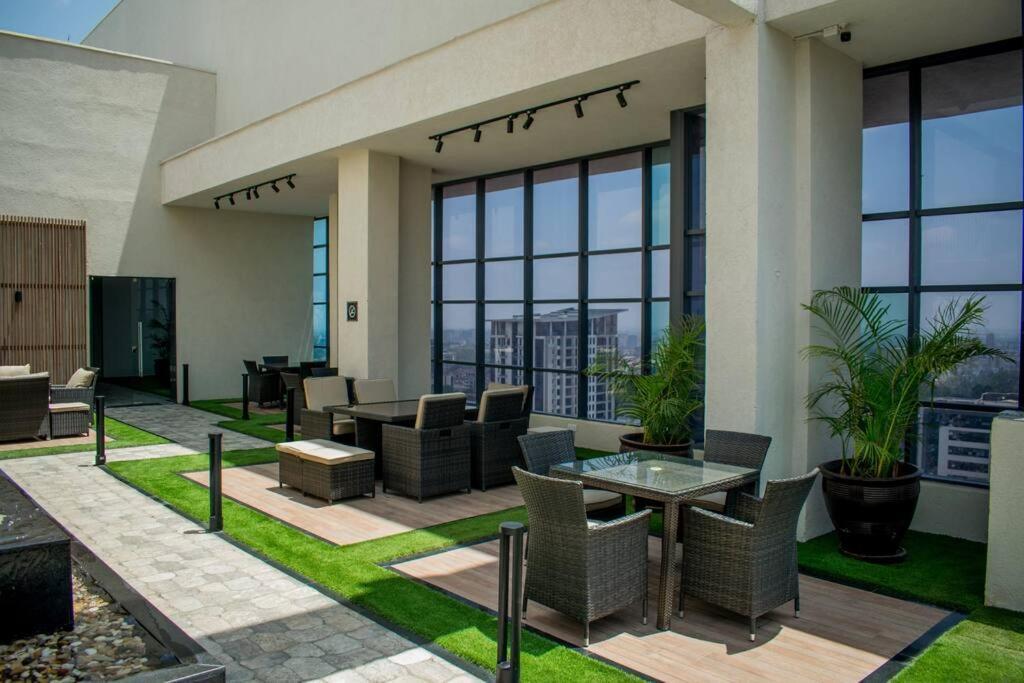 Urban Living 1br In Westlands With Heat Pool, Gym, Workspace & Parking