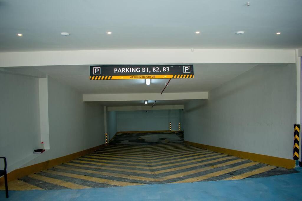 Urban Living 1br In Westlands With Heat Pool, Gym, Workspace & Parking * Nairobi