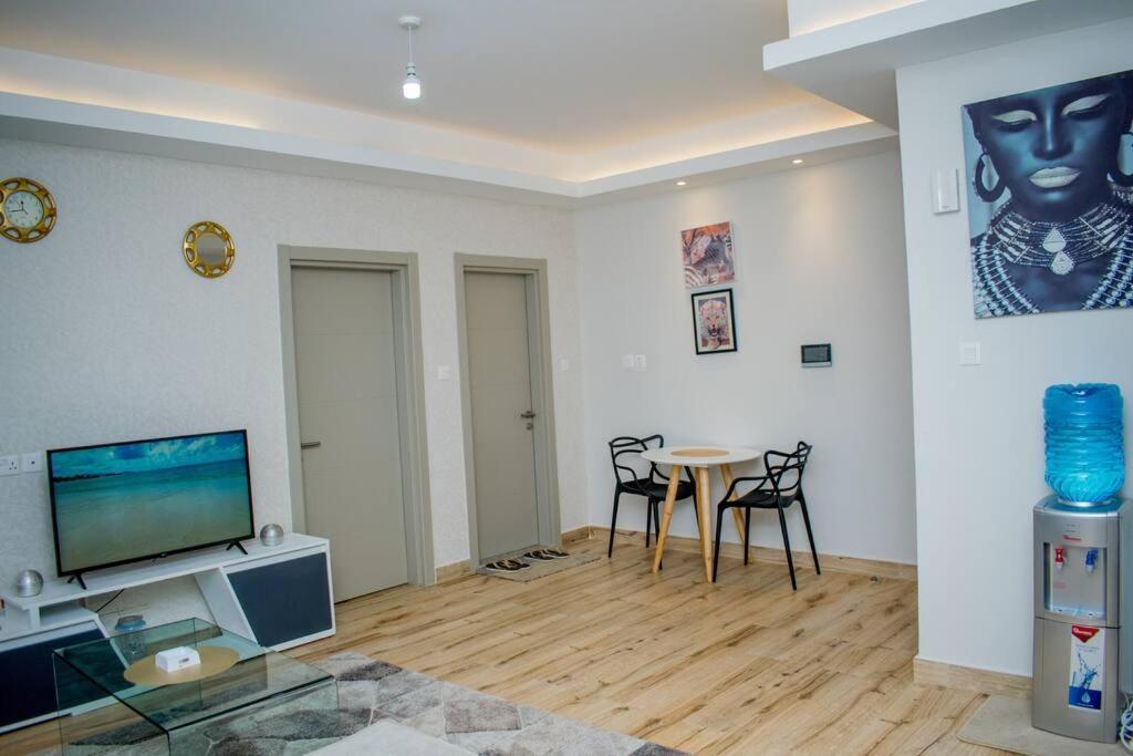 Urban Living 1br In Westlands With Heat Pool, Gym, Workspace & Parking