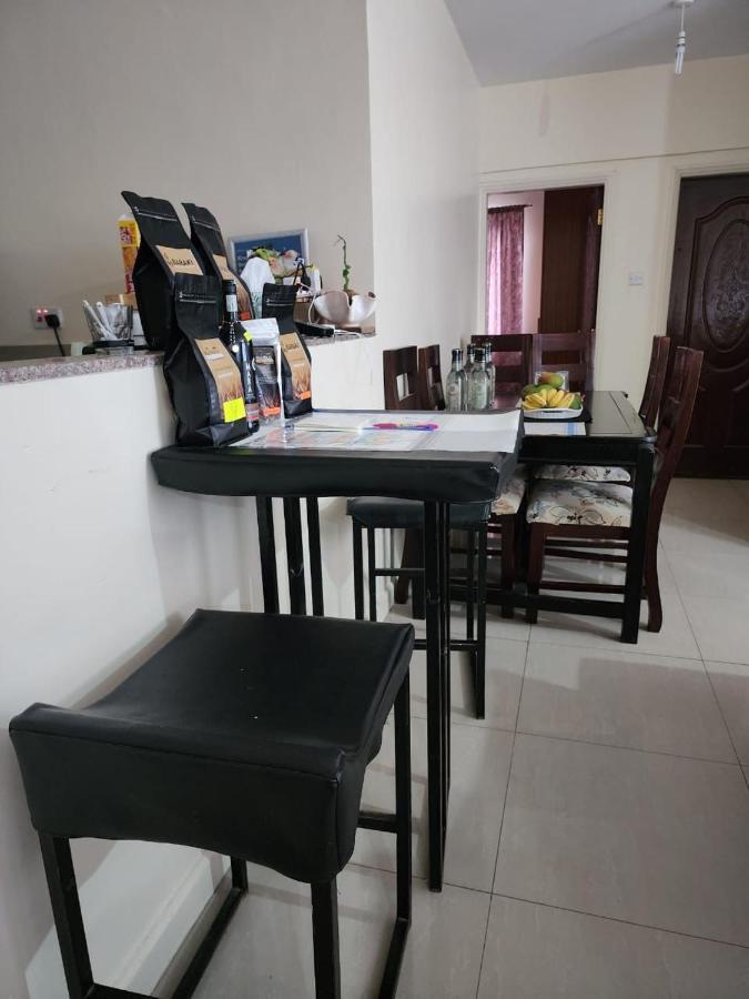 Tcr Residences At Kings Millennium- 3bdrm Apts, Ensuite, 7km To Jki Airport, 7km To Cbd Apartment *