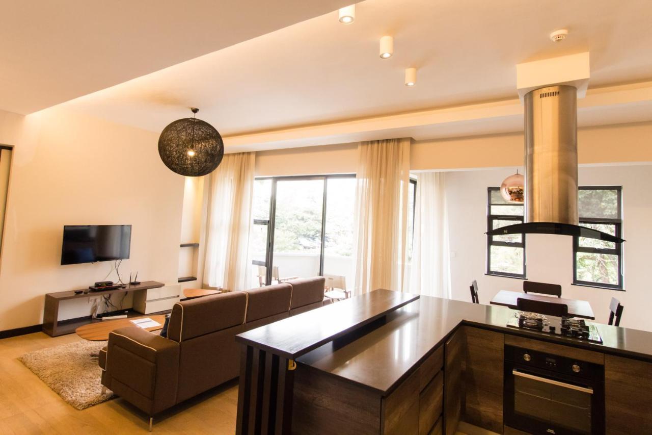 Warwick Centre Apartment *