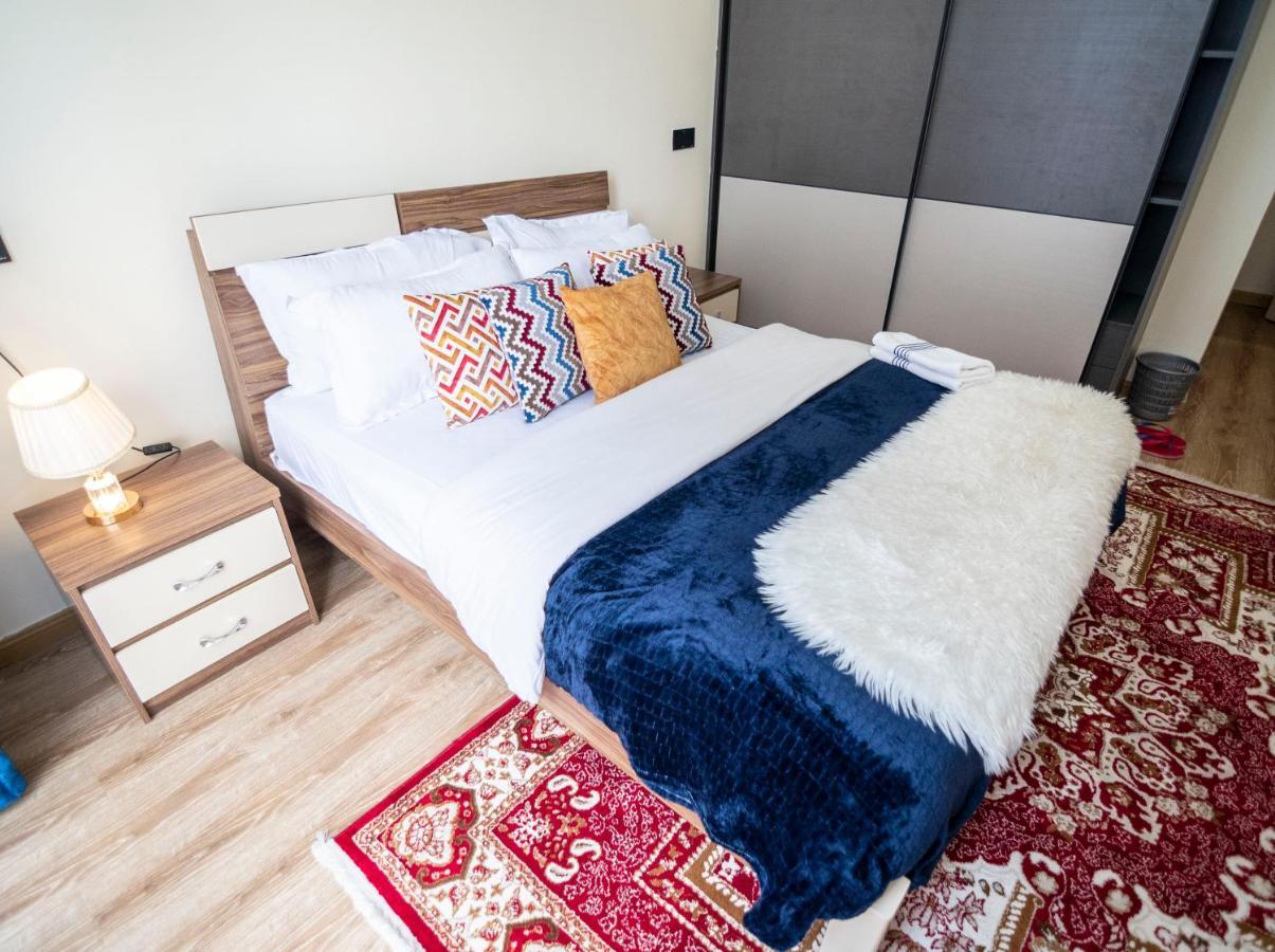 Lavington View Palace Apartment *