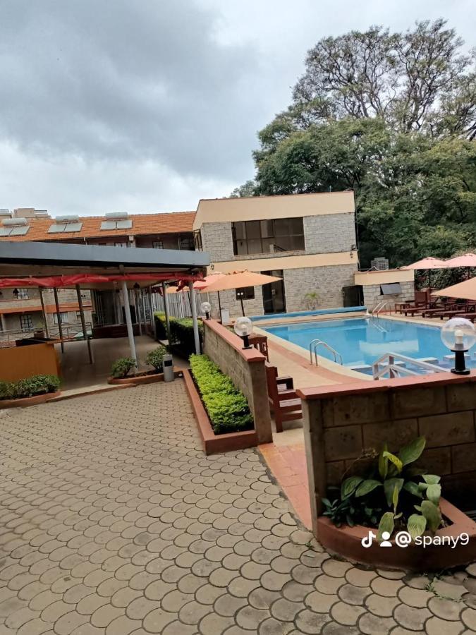 Zola Nairobi