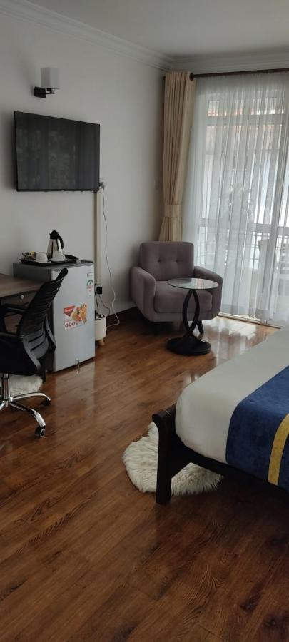 Cedar Luxe Suites *