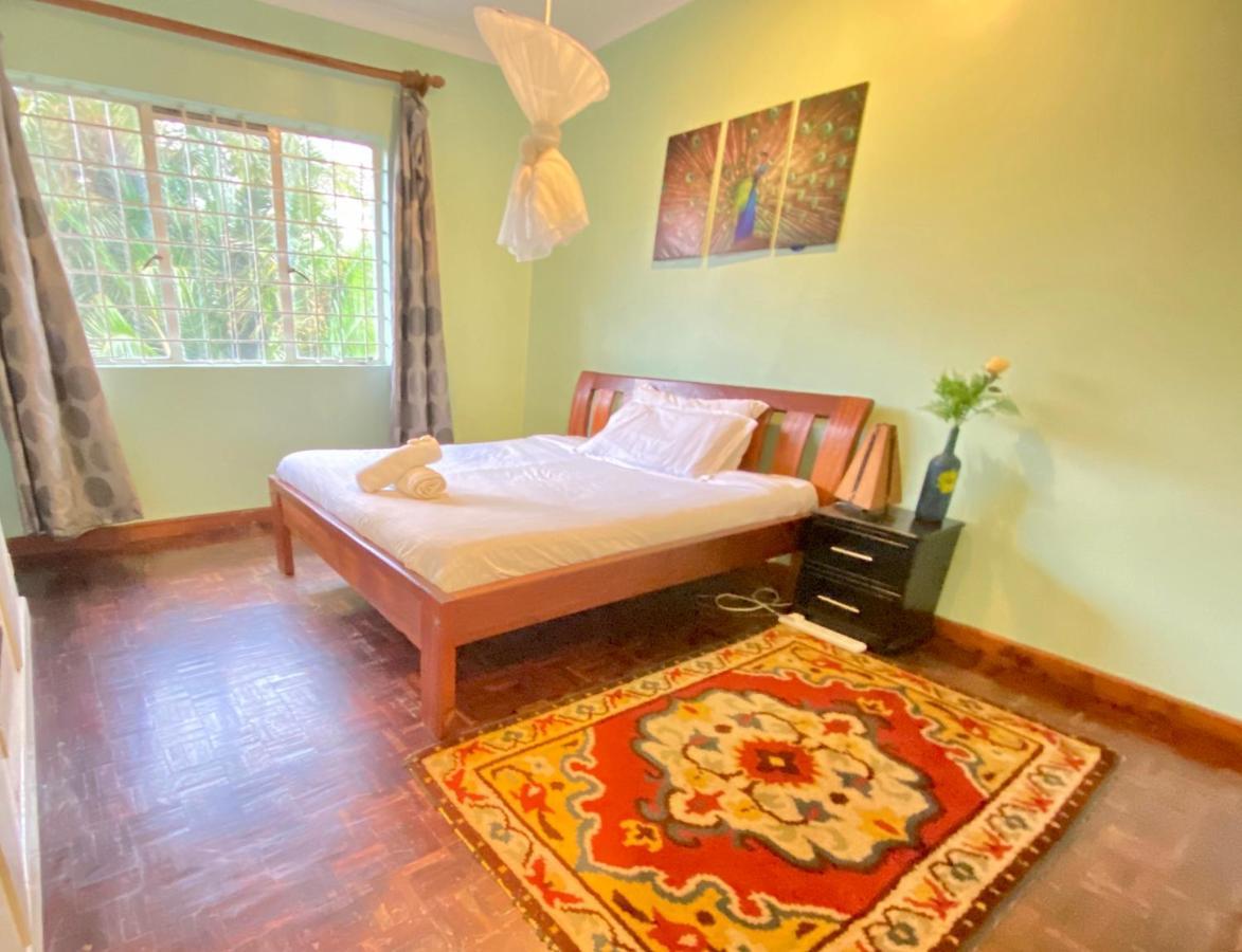 Homestay Private In Townhouse, Kilimani. *