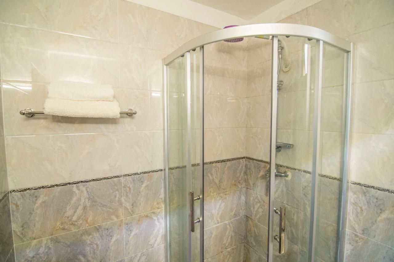 Lux Silver Habor Kilimani *