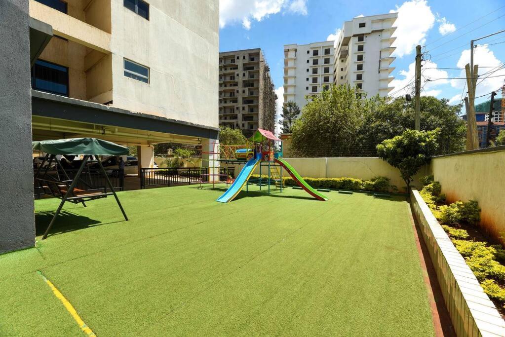 Luxurious-2 Bedroom With A Swimming Pool In Kilimani * Nairobi