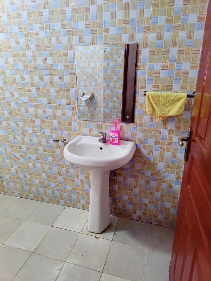 Modern 1-bdrm 15min To Cbd. 20min To Un