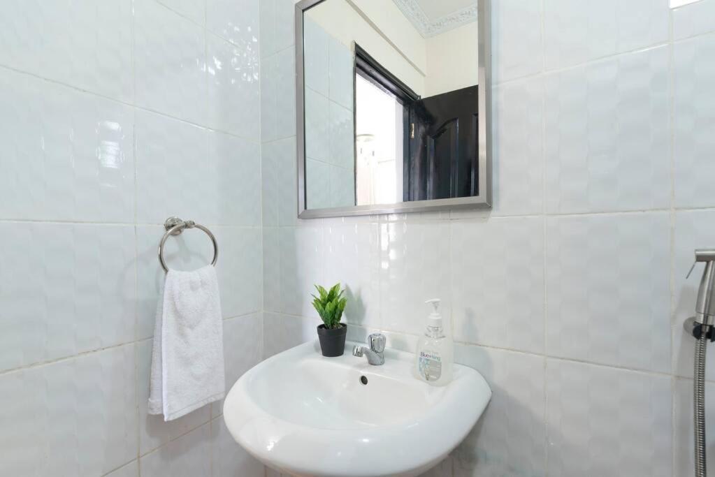 Amani Haven Homes - Ngara And Pangani Area, Apartment *