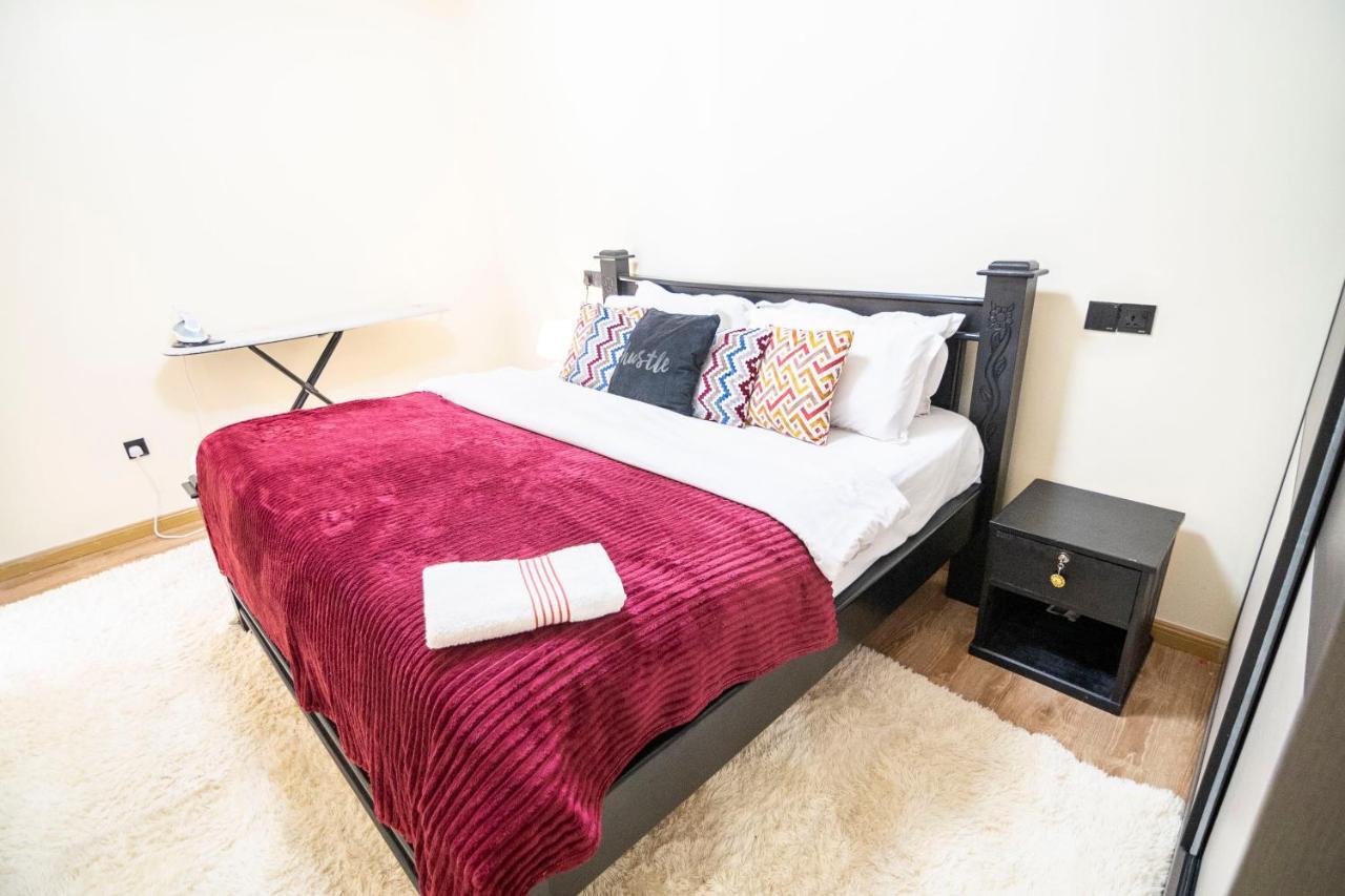 Lavington View Palace Apartment *