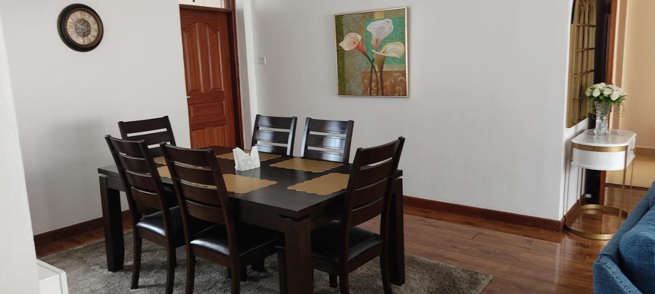 Apartment Cedar Luxe Suites Nairobi
