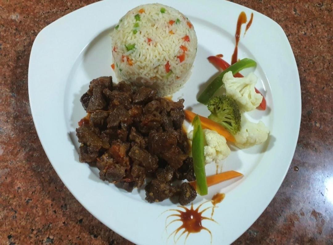 Smothers Suites And Restaurant * Nairobi