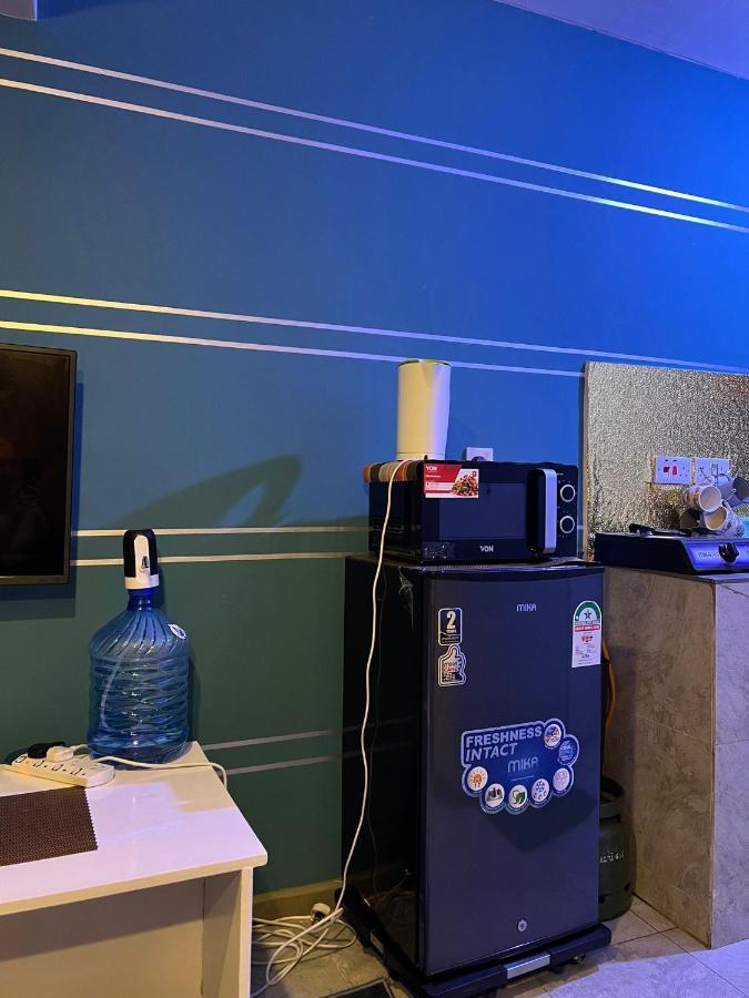 Apartment Fancy Studio Apartment-south B *