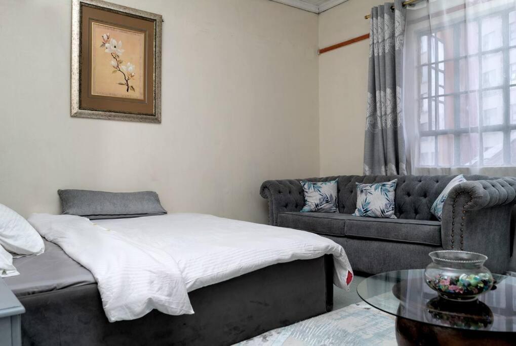 Apartment Shaazia Pangani Palace *