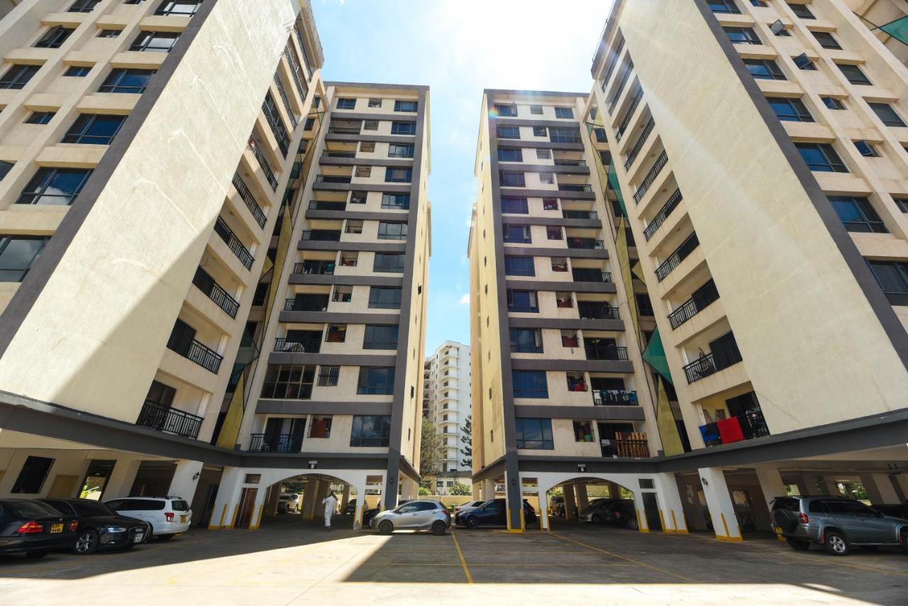 Luxurious-2 Bedroom With A Swimming Pool In Kilimani *