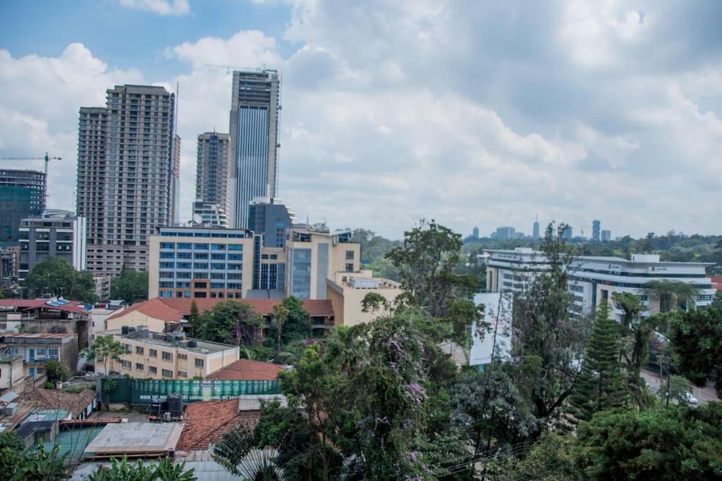 Elegant 1br In Westlands, Workspace, Gym, Parking. * Nairobi