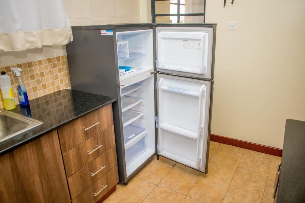 Apartment Elegant 1br In Westlands, Workspace, Gym, Parking. Nairobi