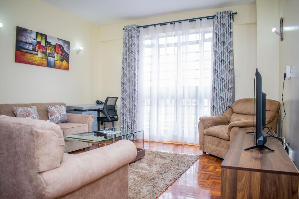 Elegant 1br In Westlands, Workspace, Gym, Parking. * Nairobi