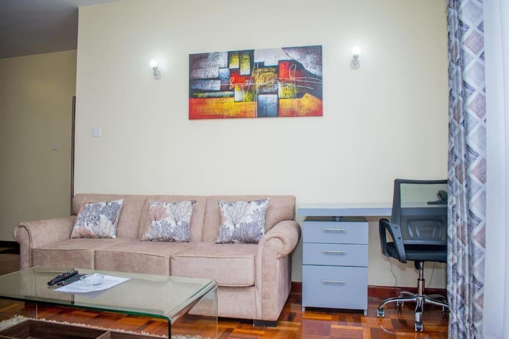 Elegant 1br In Westlands, Workspace, Gym, Parking. * Nairobi