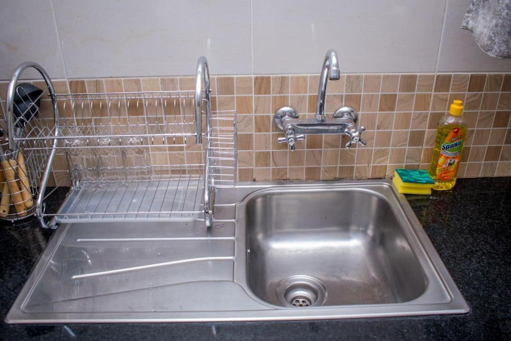 Apartment Elegant 1br In Westlands, Workspace, Gym, Parking. Nairobi
