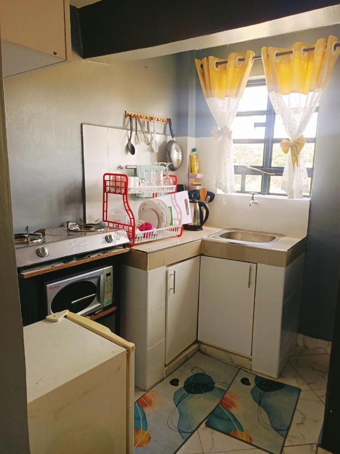Royalsuites-utawala Apartment