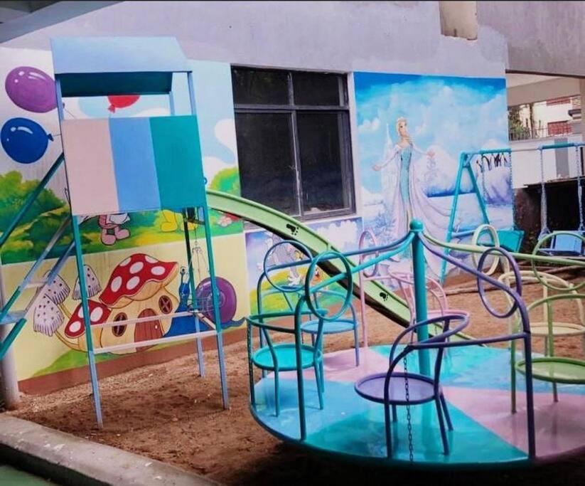 2 Bedroom Cozy Retreat In Kilimani Near Yaya Centre-gym, Gazebo Apartment